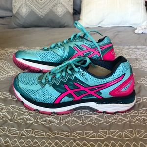 ASICS GT 2000 Turquoise and Pink Shoes Size 8